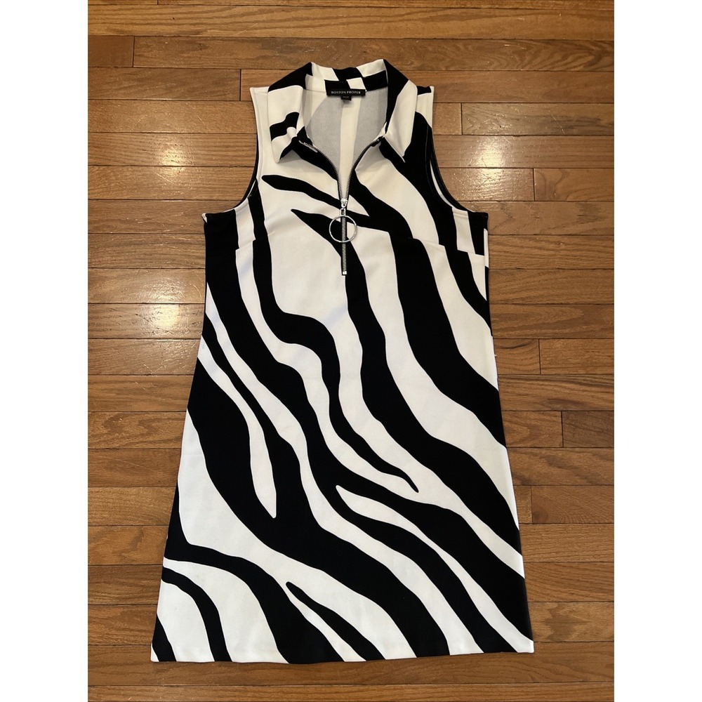 Boston Proper Zebra Print Mini Dress Womens M Black White O-Ring Zip Retro